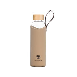 Glas-Trinkflasche 580ml mit Bambusdeckel und creme farbene Neoprenhüll